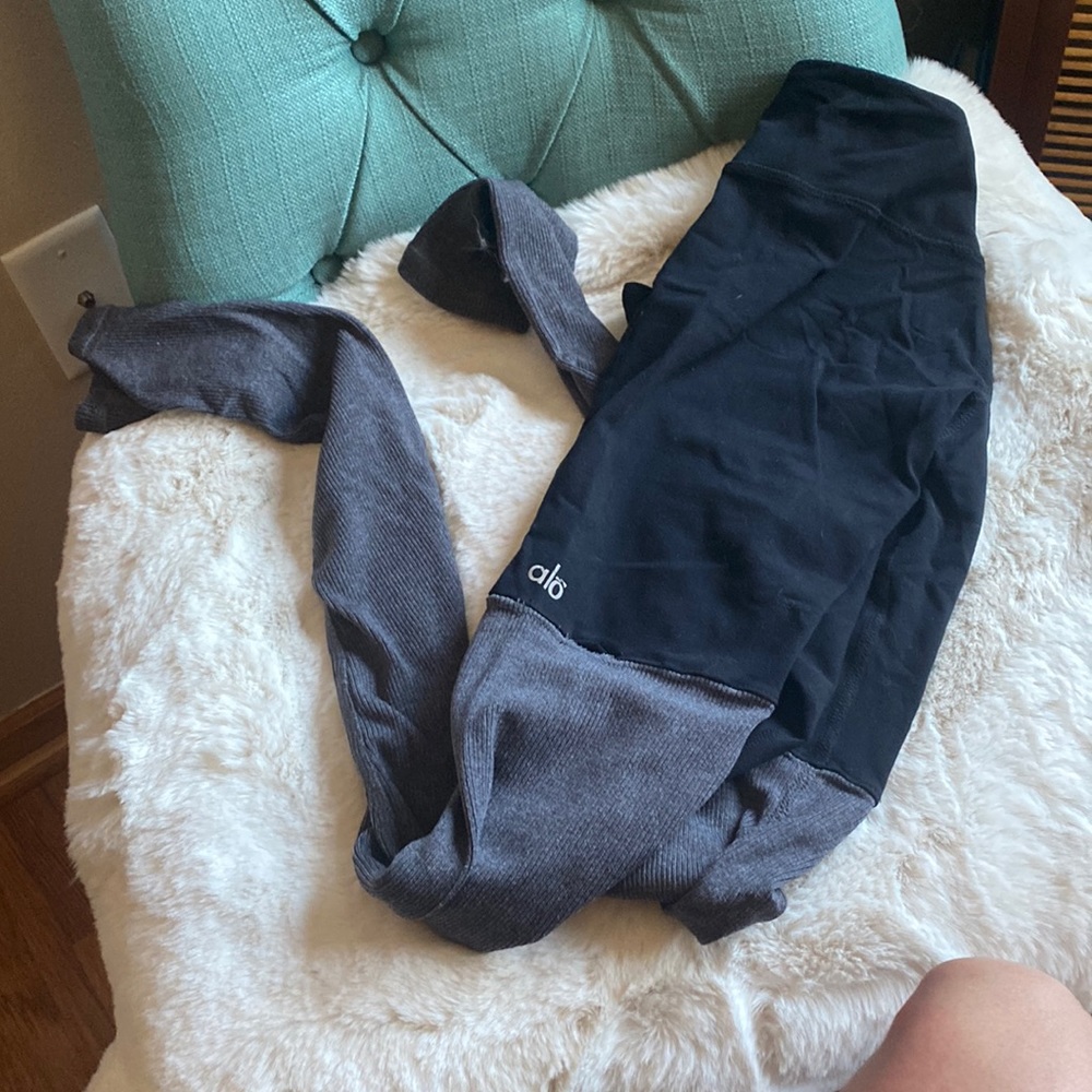 Alo Yoga Goddess Leggings